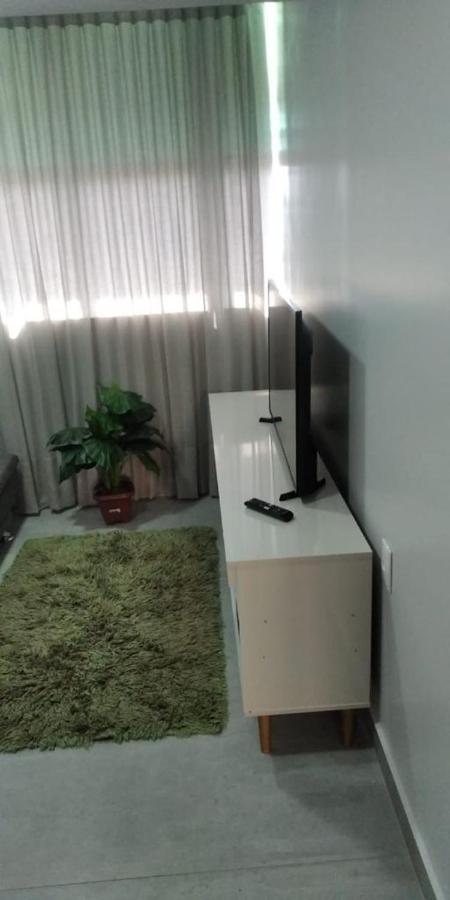 Apartamento Confortavel ゴイアニア エクステリア 写真